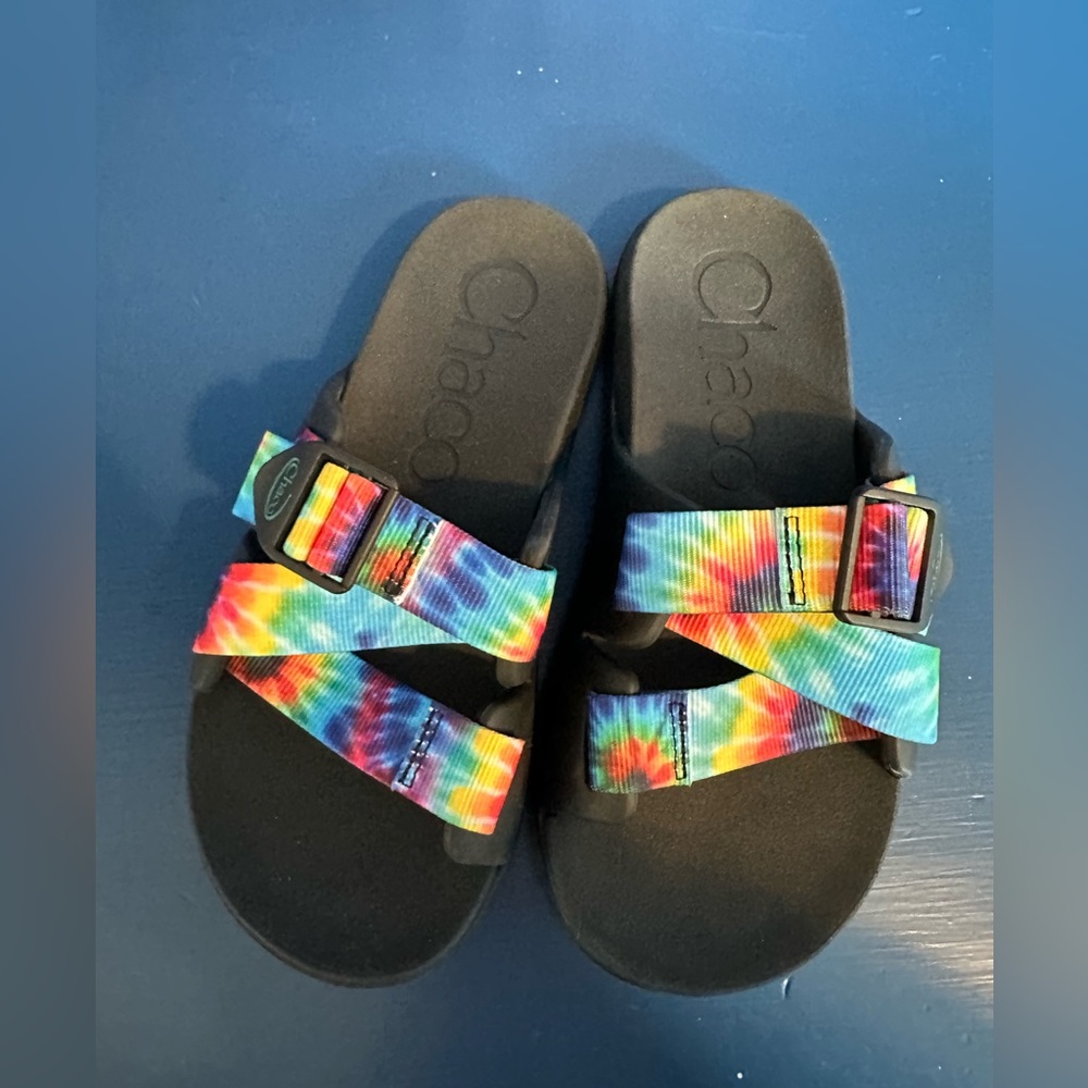 Chaco Chillos Tie Dye Slides Sandals size 6